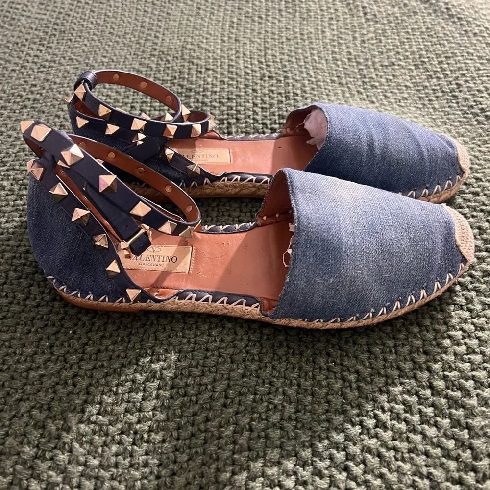Valentino Garavani Blue Denim Rockstud Ankle Wrap Espadrilles